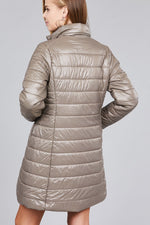 Load image into Gallery viewer, Ladies fashion plus size long sleeve quilted long padding jacket
