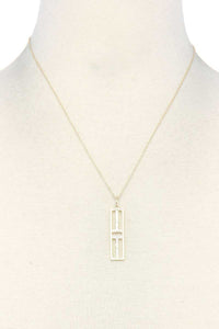 Metal Rectangular Shape Pendant Necklace