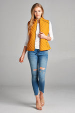 Load image into Gallery viewer, Quilted Padding Vest With Suede Piping Details
