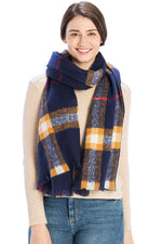 Load image into Gallery viewer, Checker Plaid Pattern Scarf
