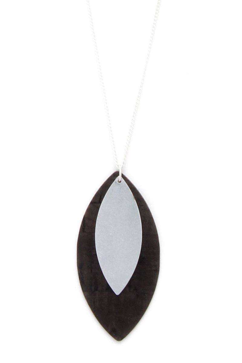 Double Pointed Oval Shape Pendant Necklace