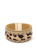 Load image into Gallery viewer, Animal Print Magnetic Bracelet
