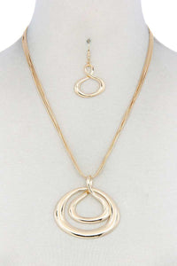 Double Oval Shape Pendant Necklace