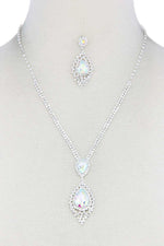 Load image into Gallery viewer, Rhinestone Necklace
