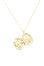 Load image into Gallery viewer, Leaf Oval Shape Locket Metal Necklace
