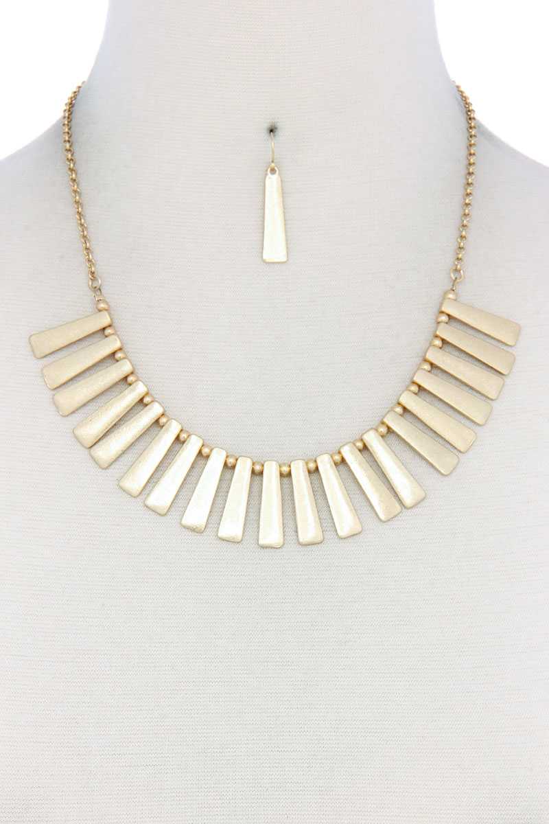 Metal Bar Bib Necklace