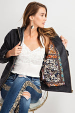 Load image into Gallery viewer, Retro Quilted Soft Corduroy Bomber Jacket
