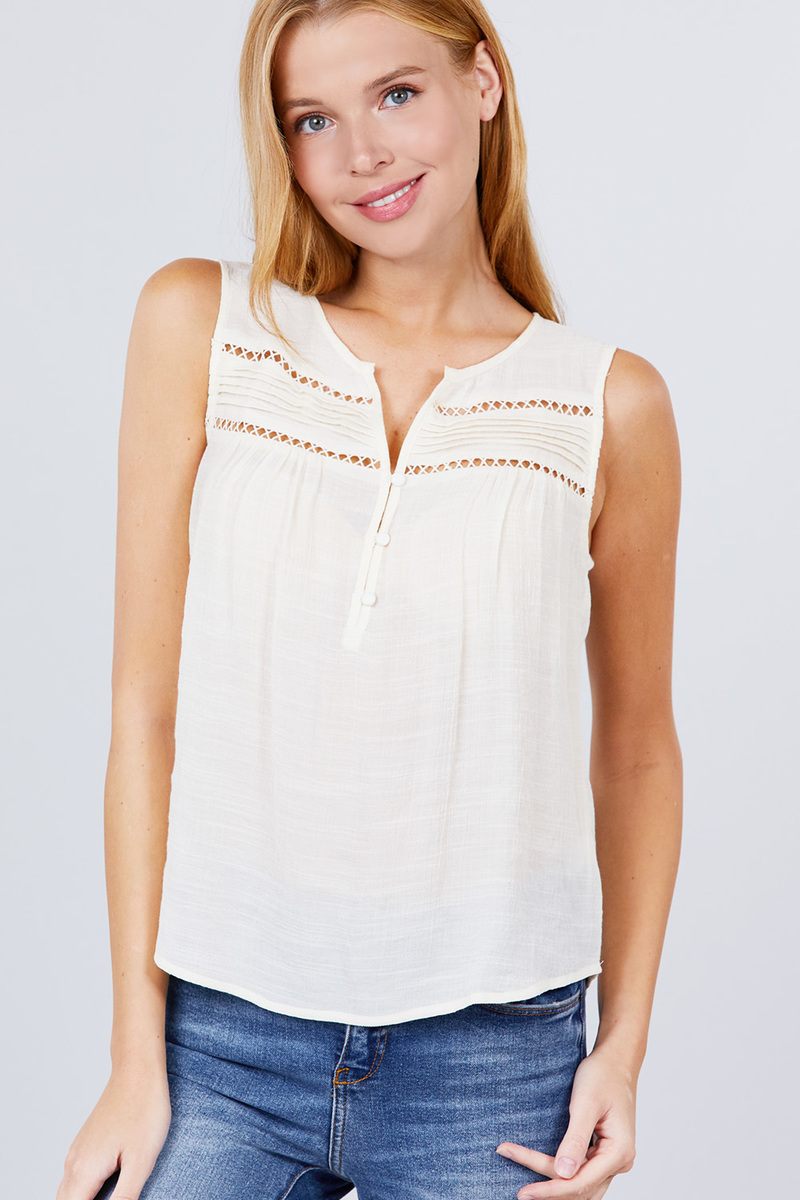 Sleeveless Front Pleats Detail Woven Top