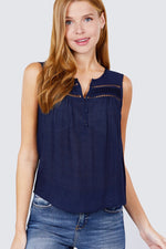 Load image into Gallery viewer, Sleeveless Front Pleats Detail Woven Top
