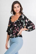 Load image into Gallery viewer, Floral Print Crop Top
