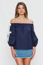 Load image into Gallery viewer, Off-the-shoulder Top
