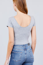 Load image into Gallery viewer, Solid Short Sleeve Scoop Neck Bodysuit
