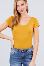 Load image into Gallery viewer, Solid Short Sleeve Scoop Neck Bodysuit
