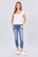 Load image into Gallery viewer, Short Puff Sleeve Front Tie Knit Gauze Top
