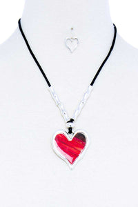 Stylish Heart Pendant Necklace & Earring Set