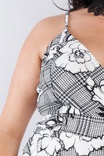 Load image into Gallery viewer, Plus Size Floral Short Skort Mini V-neck Romper
