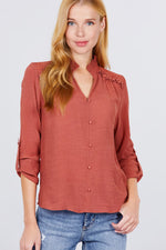 Load image into Gallery viewer, V-neck Button Down Woven Top
