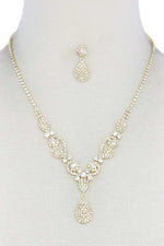 Load image into Gallery viewer, Rhinestone Teardrop Shape Necklace
