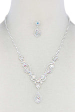 Load image into Gallery viewer, Rhinestone Teardrop Shape Necklace
