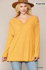 Load image into Gallery viewer, Two-tone Ribbed Tunic Top with Side Slits
