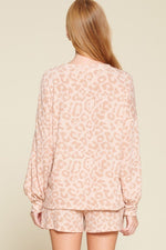 Load image into Gallery viewer, Leopard Printed Knit Loungewear Set
