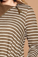 Load image into Gallery viewer, Striped Loose-fit Knit Sweater
