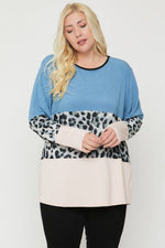 Load image into Gallery viewer, Plus Size Color Block Top Featuring A Leopard Print Top
