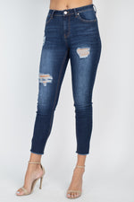 Load image into Gallery viewer, 5 Pocket Capri Denim Jeans
