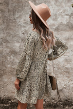 Load image into Gallery viewer, Leopard Print V Neck Tiered Pleated Dress
