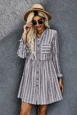 Load image into Gallery viewer, Contrast Striped Buttoned Shirt Dress
